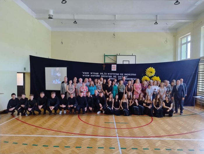 Miniaturka artykułu Coś się kończy, coś zaczyna….