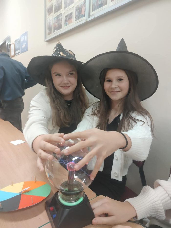 Miniaturka artykułu Dyskoteka Andrzejkowa w naszej szkole!