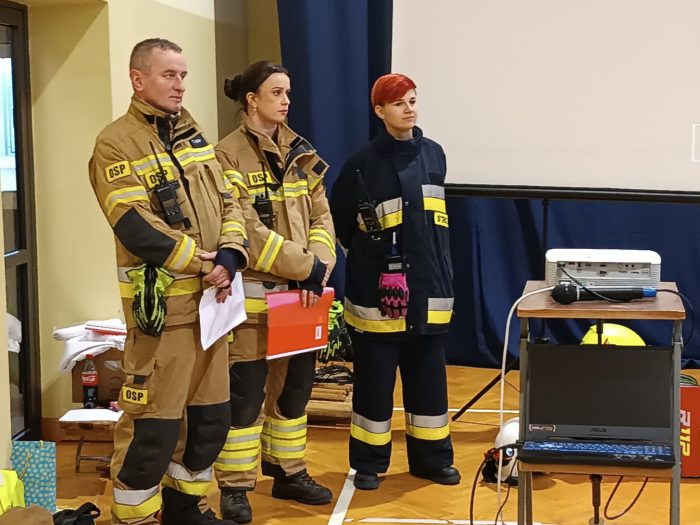 Miniaturka artykułu „Bądź widoczny na drodze