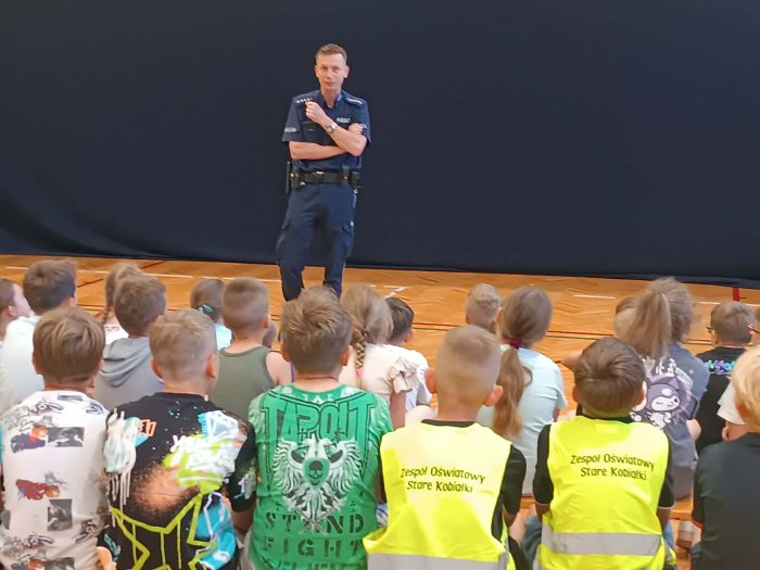 Miniaturka artykułu Spotkanie z policjantami – bezpieczeństwo podczas wakacji