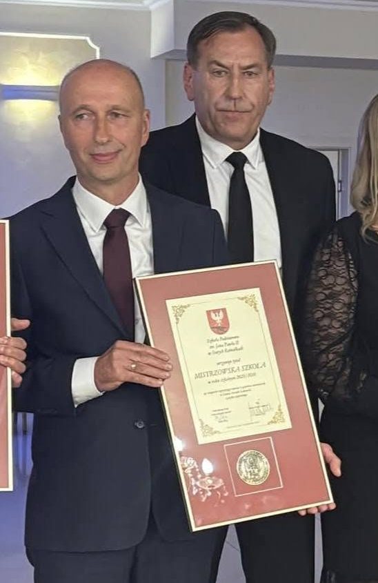Miniaturka artykułu Nasza szkoła z tytułem „Mistrzowskiej Szkoły”!